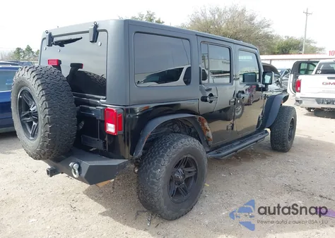 2017 Jeep Wrangler Unlimited Sport 4X4 z USA, uszkodzony, nr VIN 1C4BJWDGXHL553443